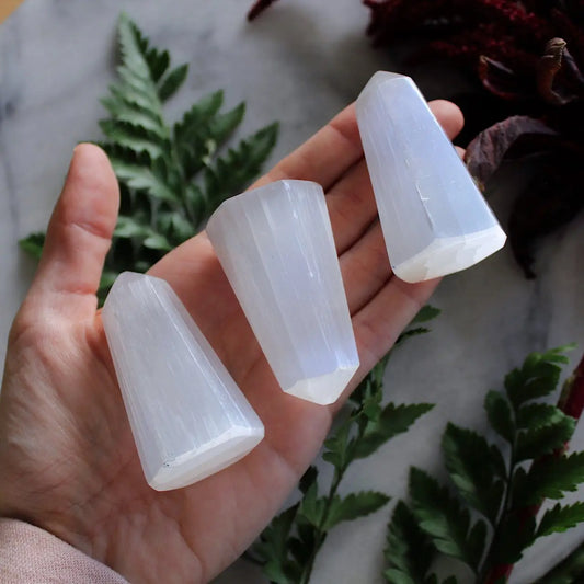 Selenite tower