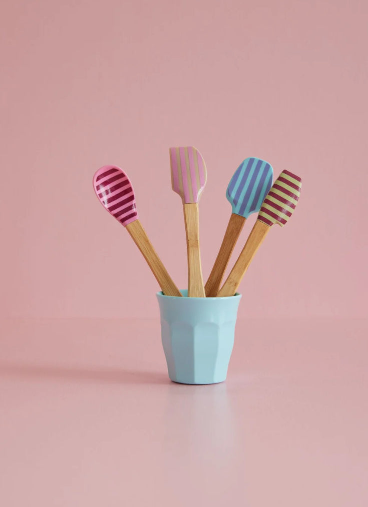 Stripy silicone scrapers