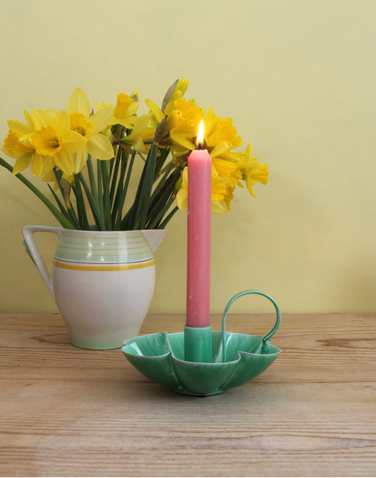 Metal flower candleholder