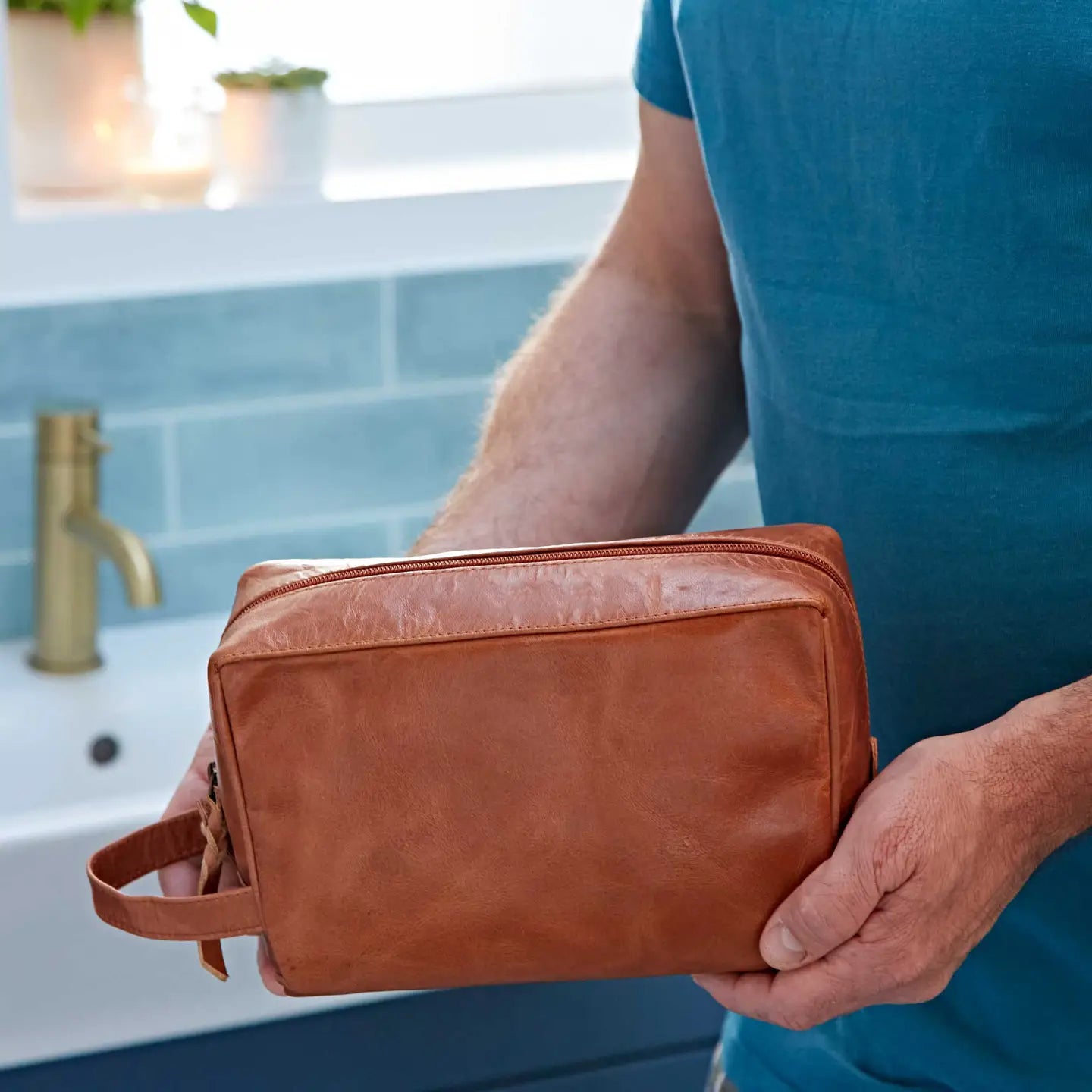 Leather washbag