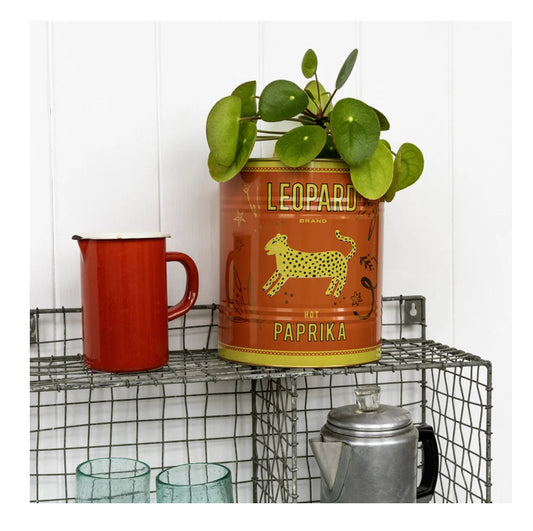 XL Leopard paprika tin (red)
