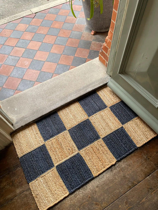 Jute checkerboard doormat