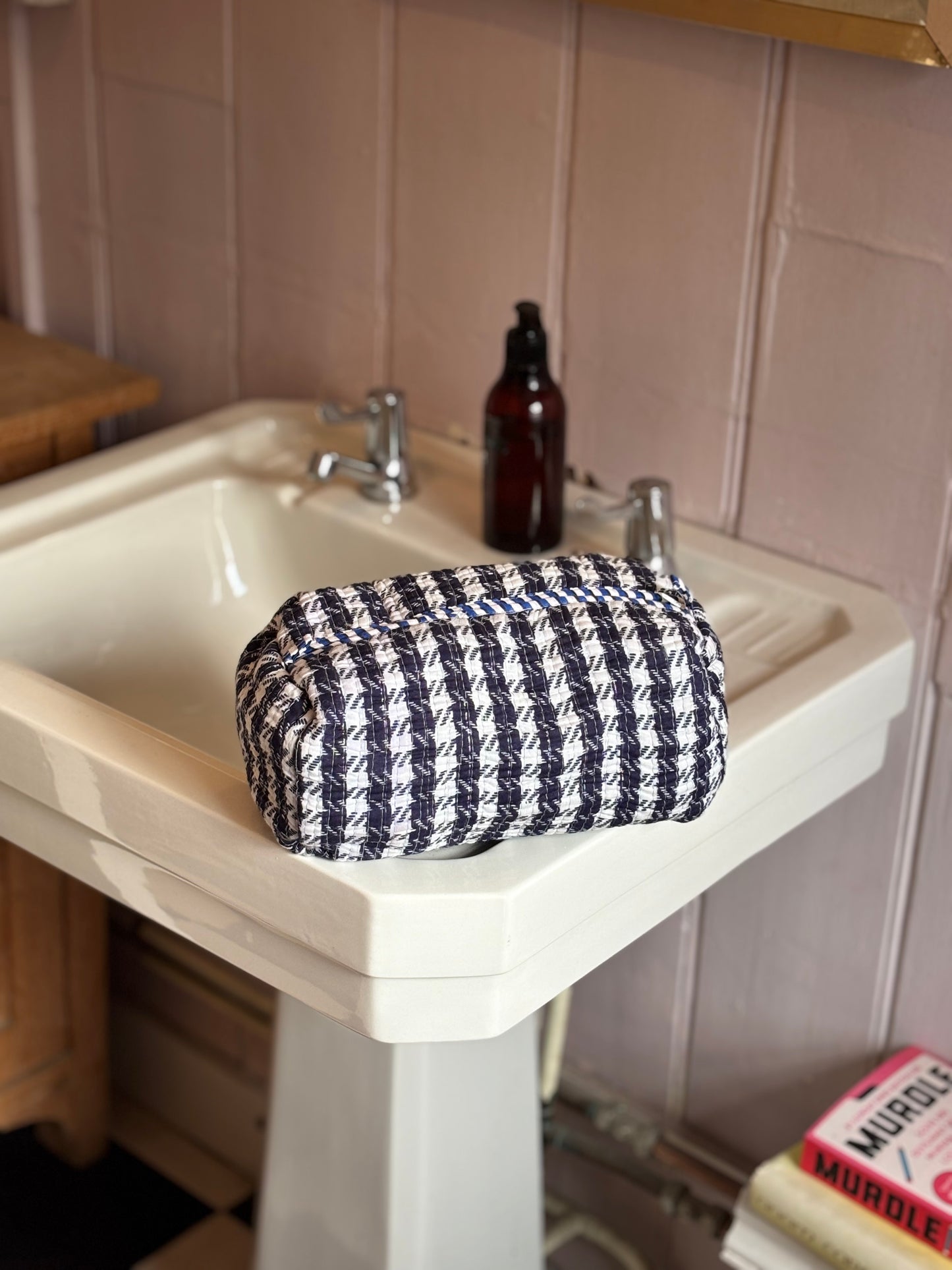 Blue stripe print washbag