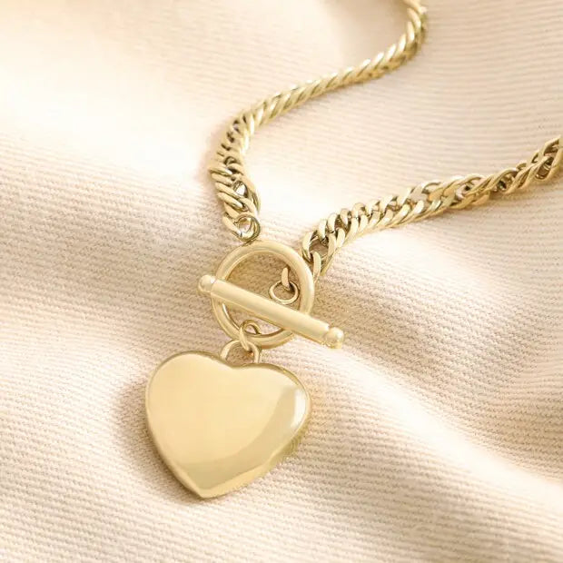 T-bar and heart gold pendant necklace