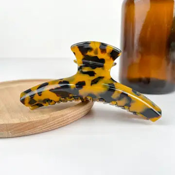 Large claw clip