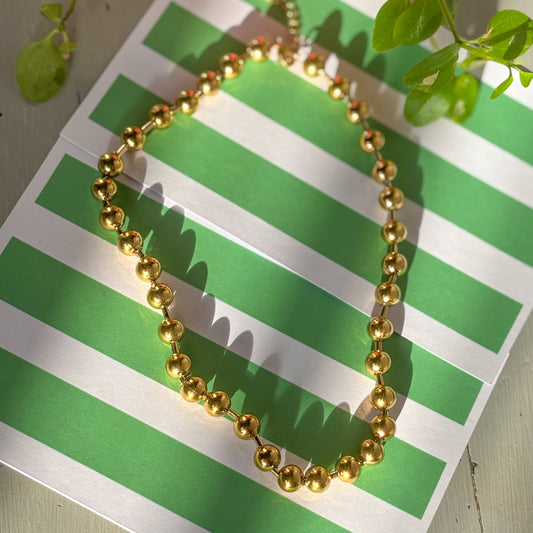 Gold multiball necklace