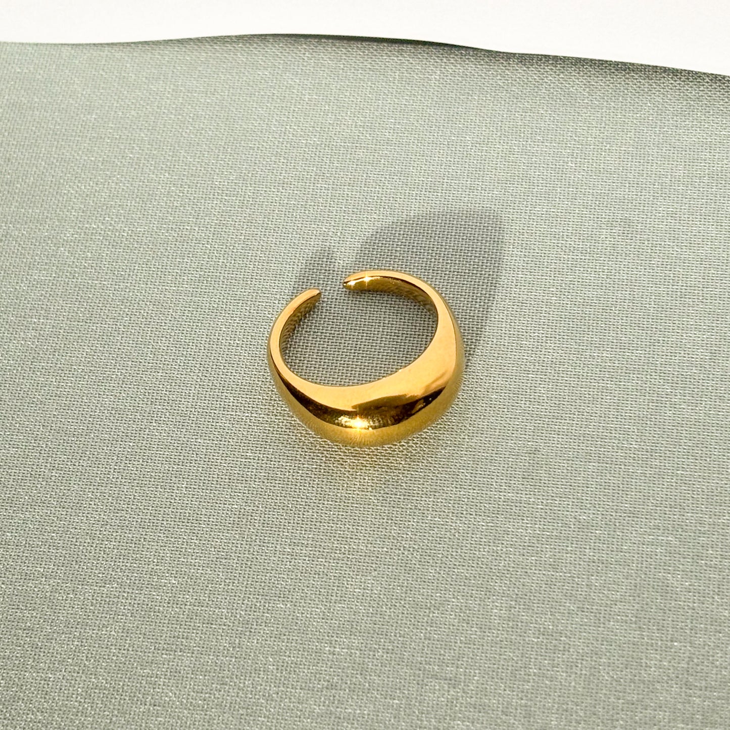 Gold dome adjustable ring
