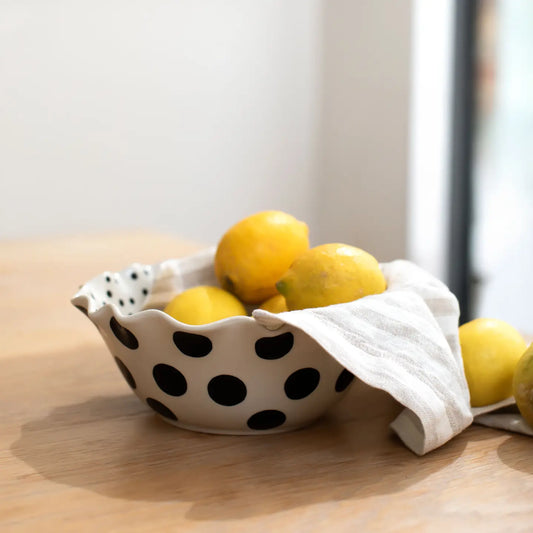 Frilly edge bowl - polka dots