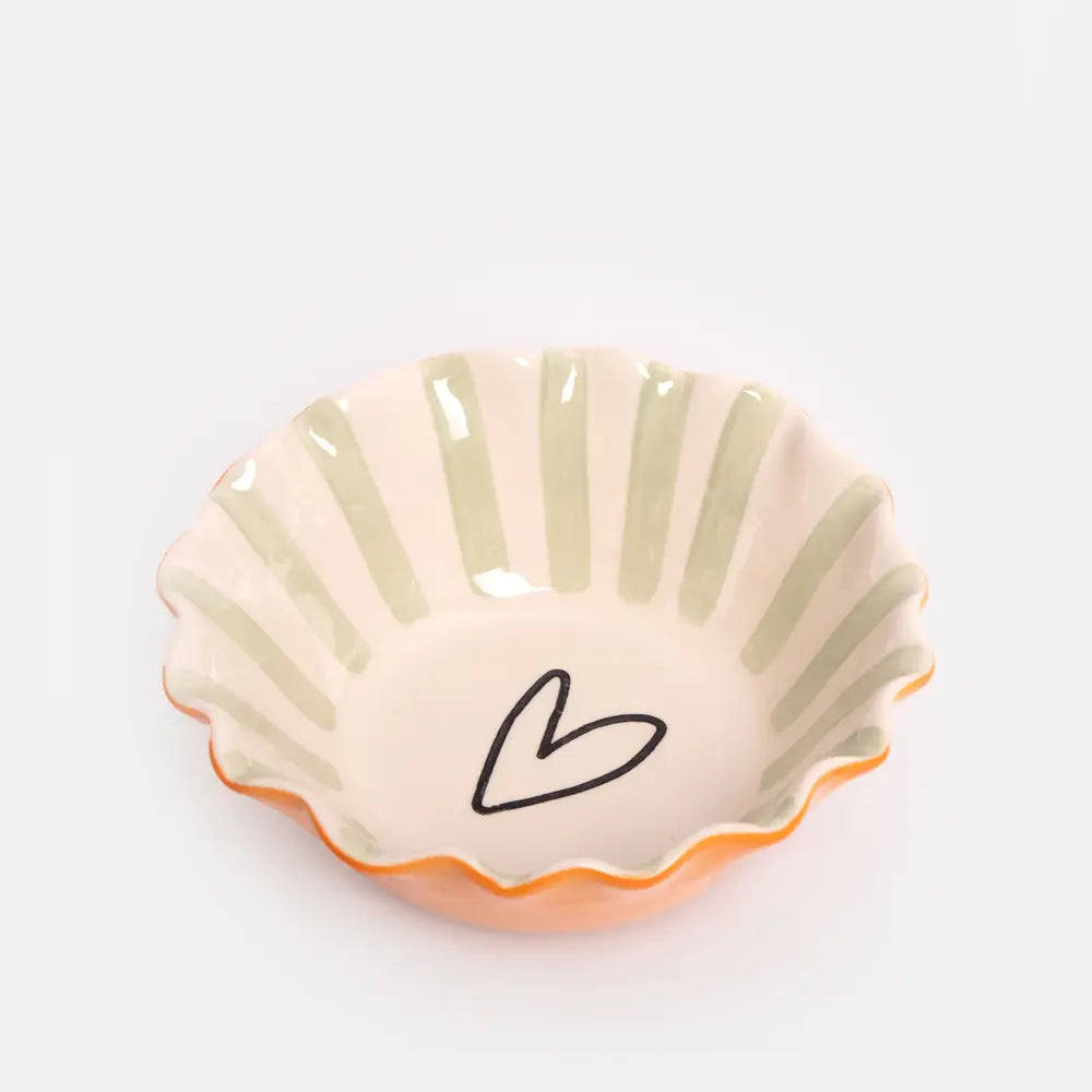 Frilly ceramic bowl - stripes inside