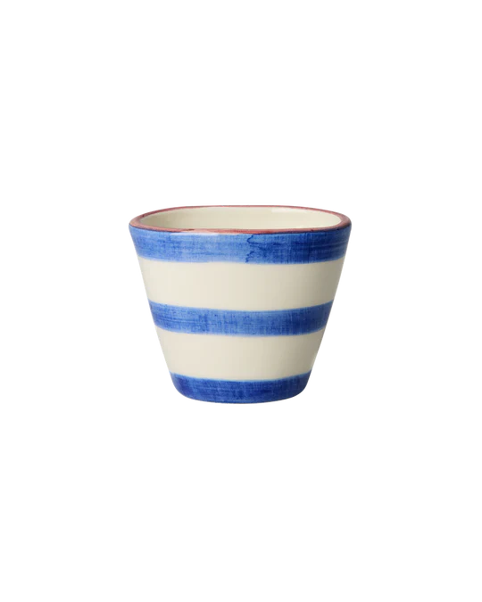 Oval espresso cup