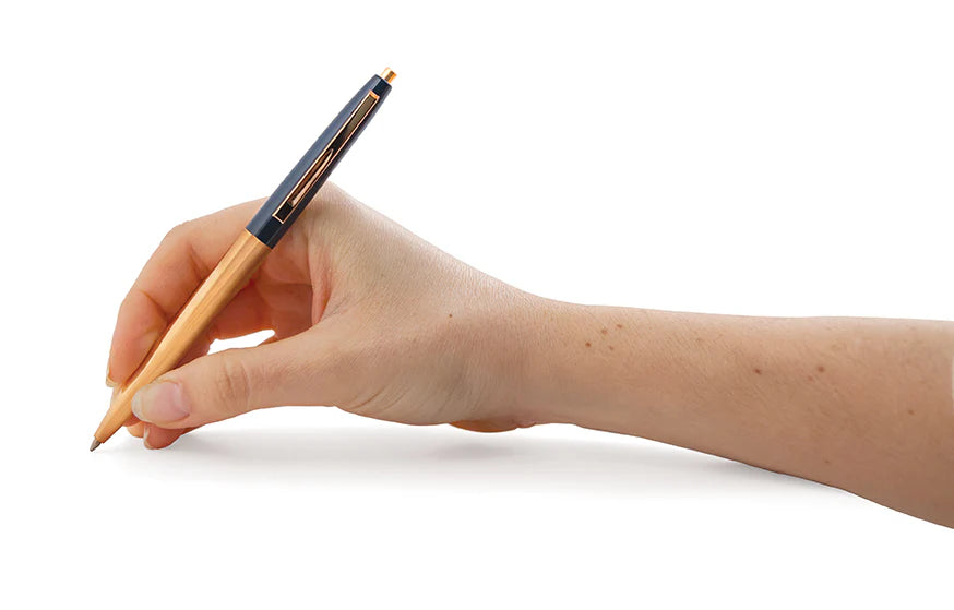 Set of 3 retro colour and metal pens