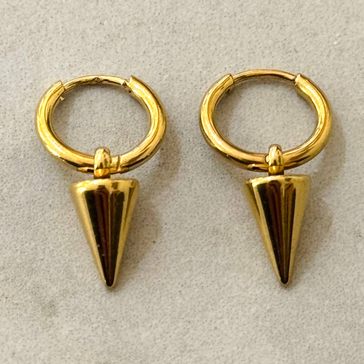 Small spike drop earrings