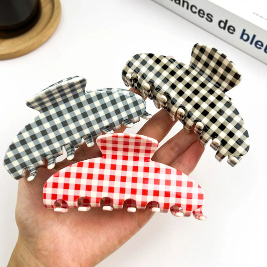 Gingham claw clip