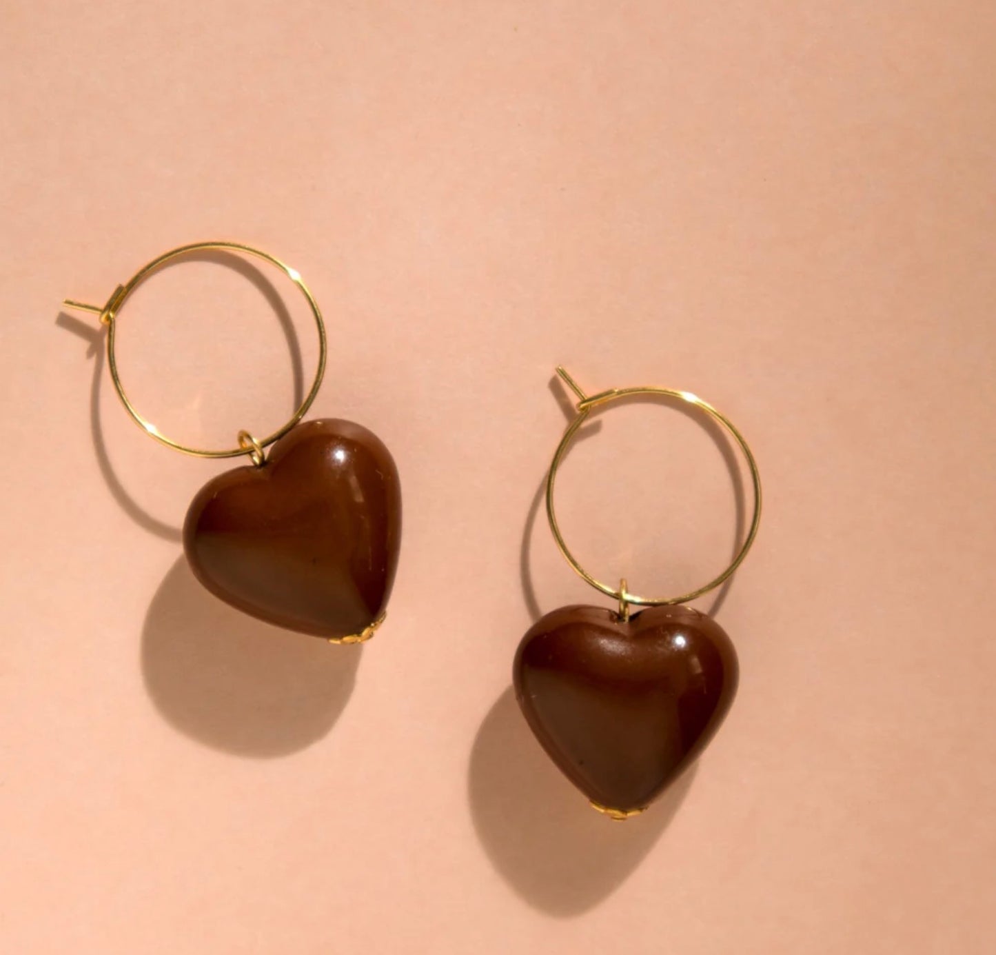Heart charm hoop earrings