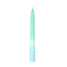 Single twisted candles
