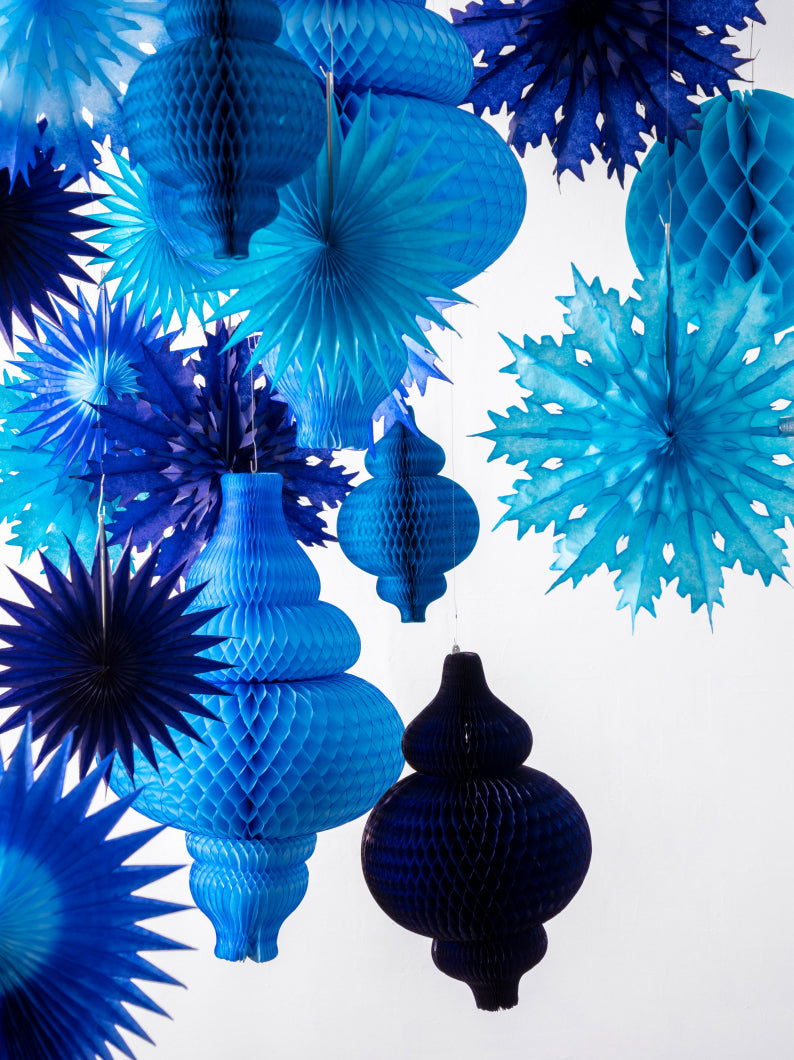 Medium honeycomb decoration