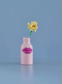 Ceramic lips vase - medium