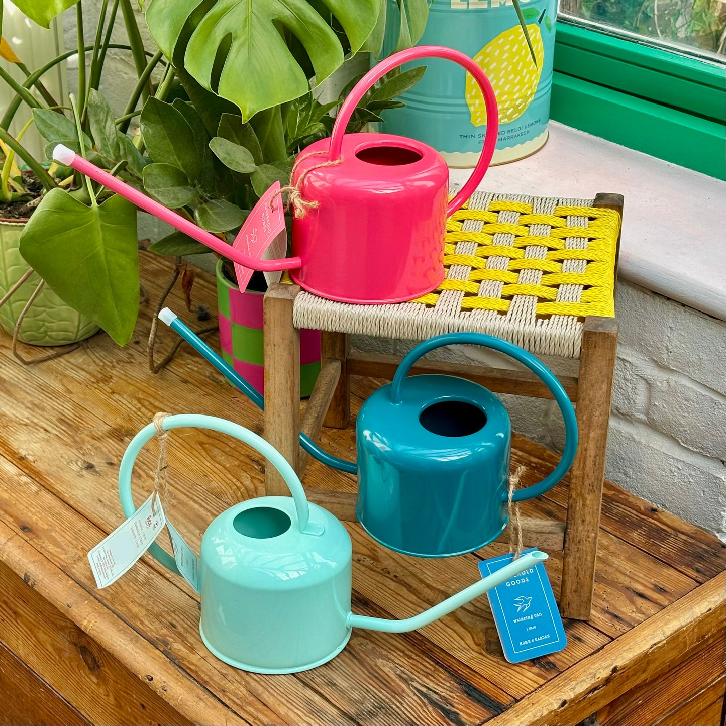 Metal watering can