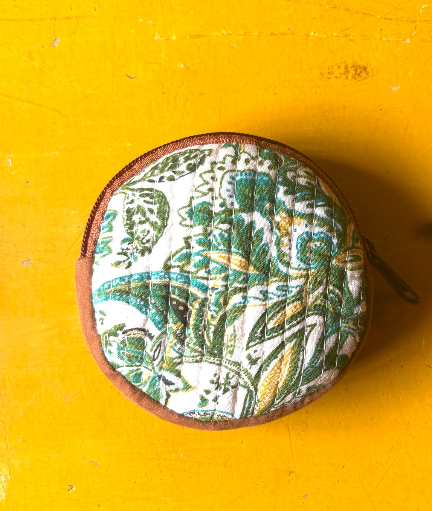 Round cotton purse