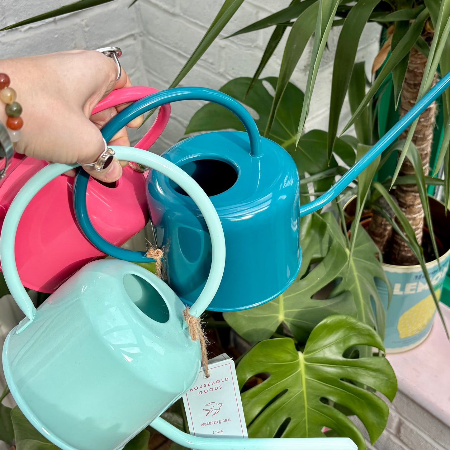 Metal watering can