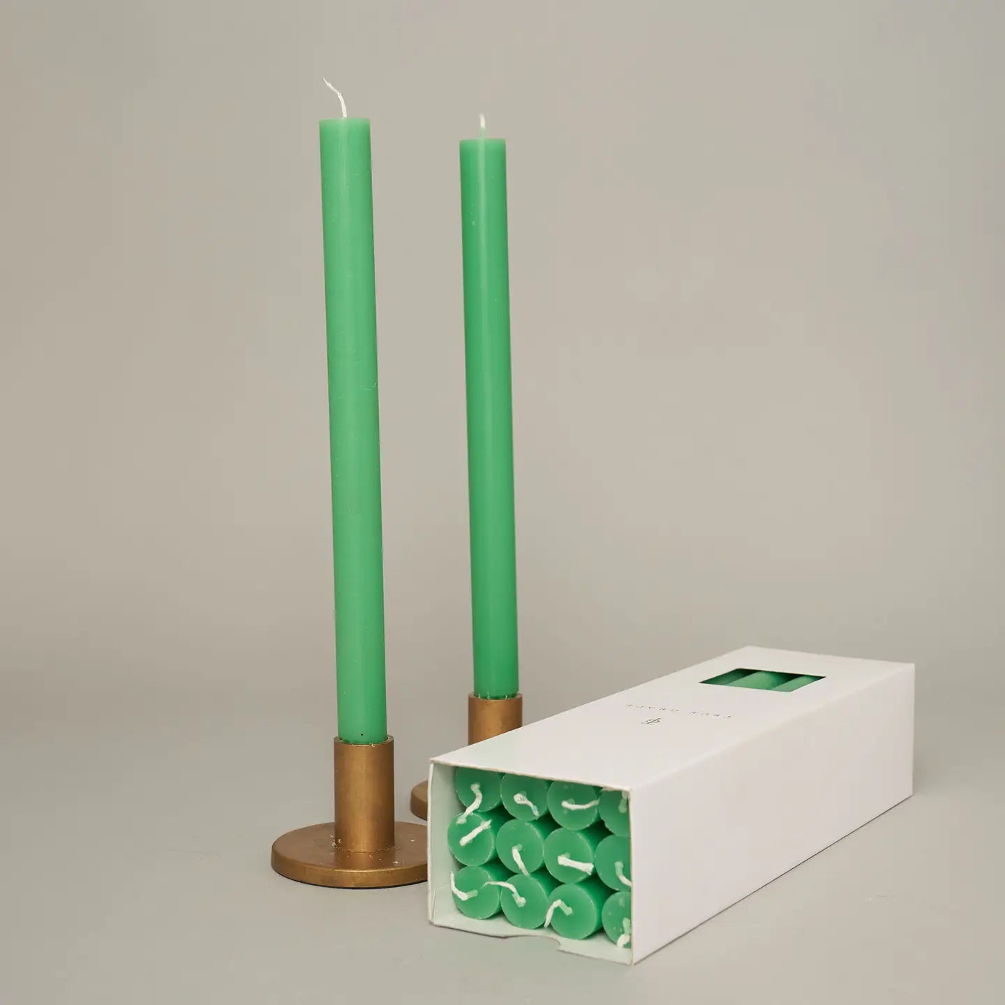 Long taper candle - 30cm