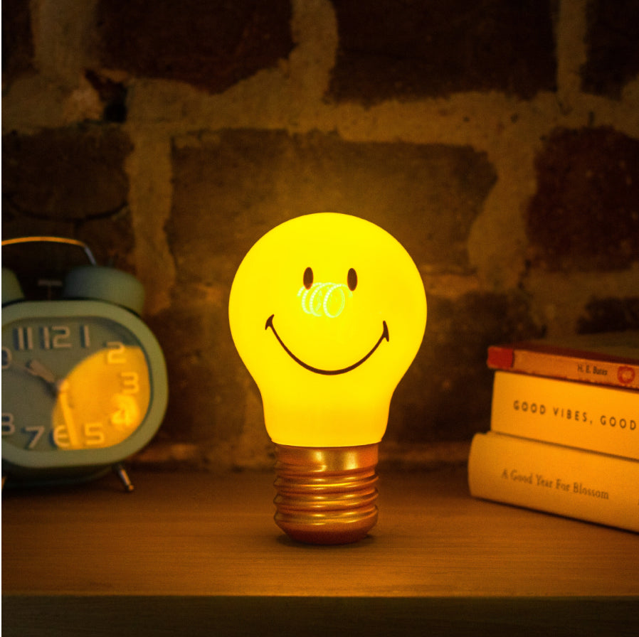 Cordless smiley lightbulb