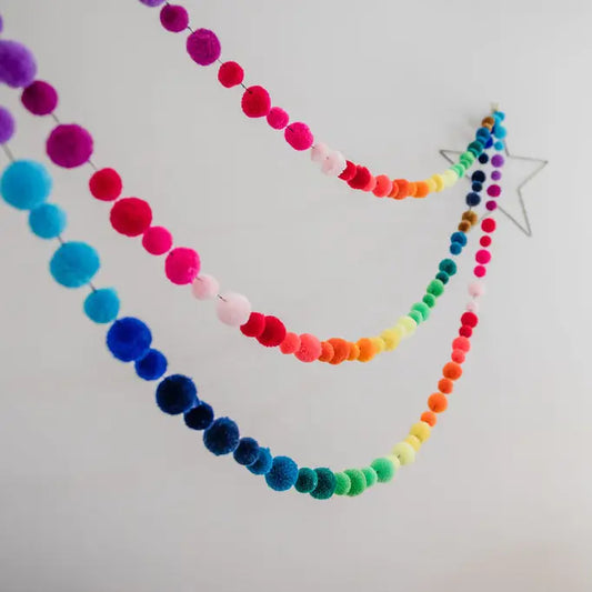 Pompom garland