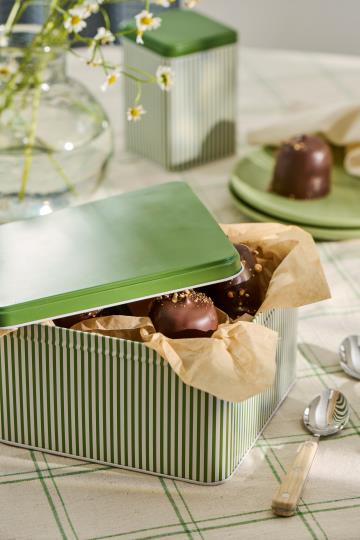 Square stripy tin canister