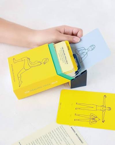 The healing yoga deck