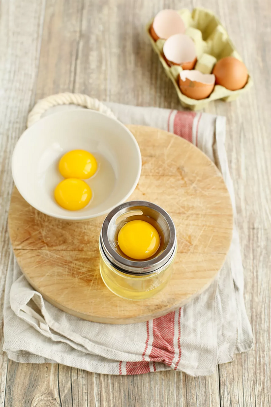 Egg separator Mason Jar lid