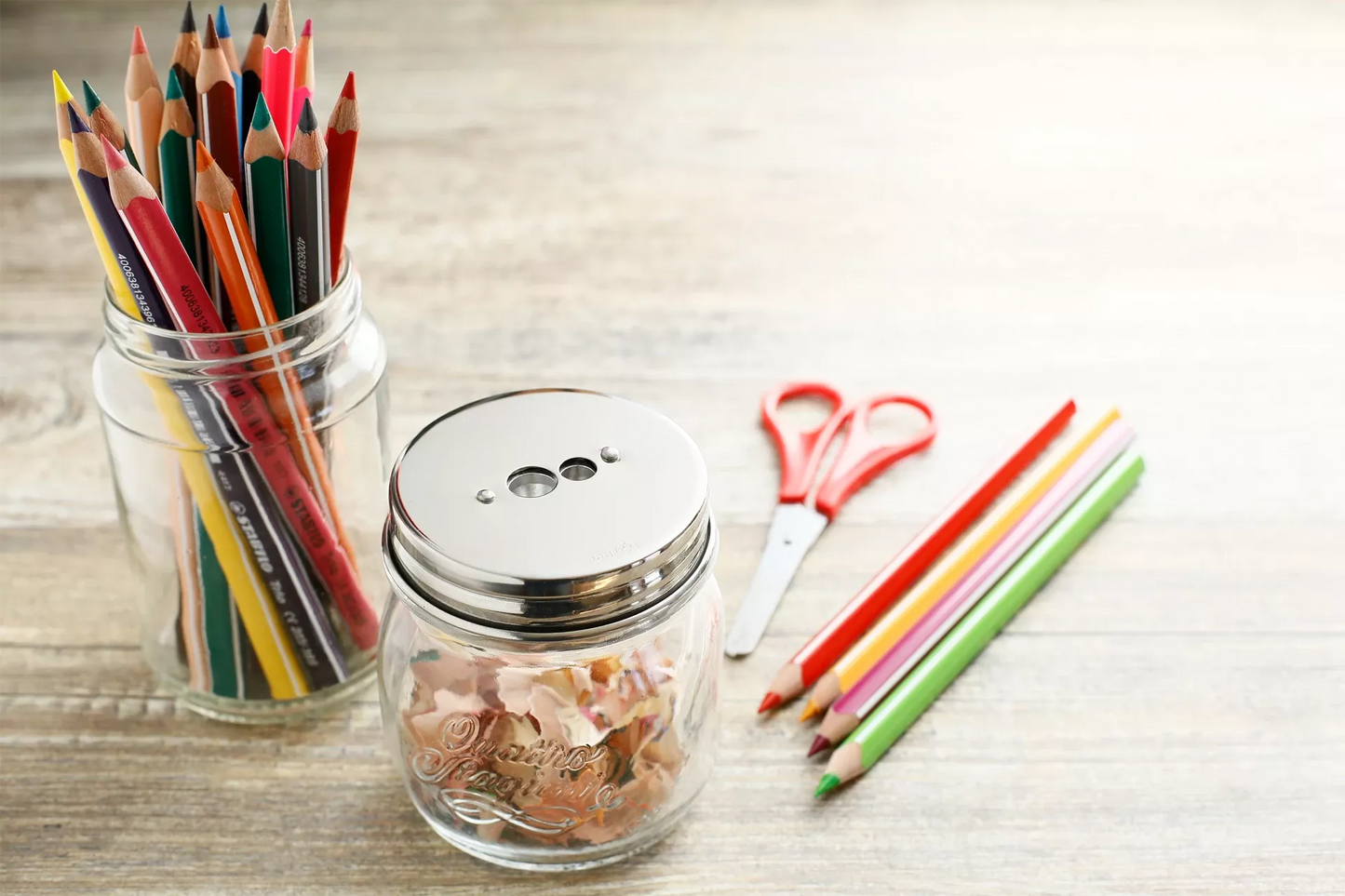 Pencil sharpener lid