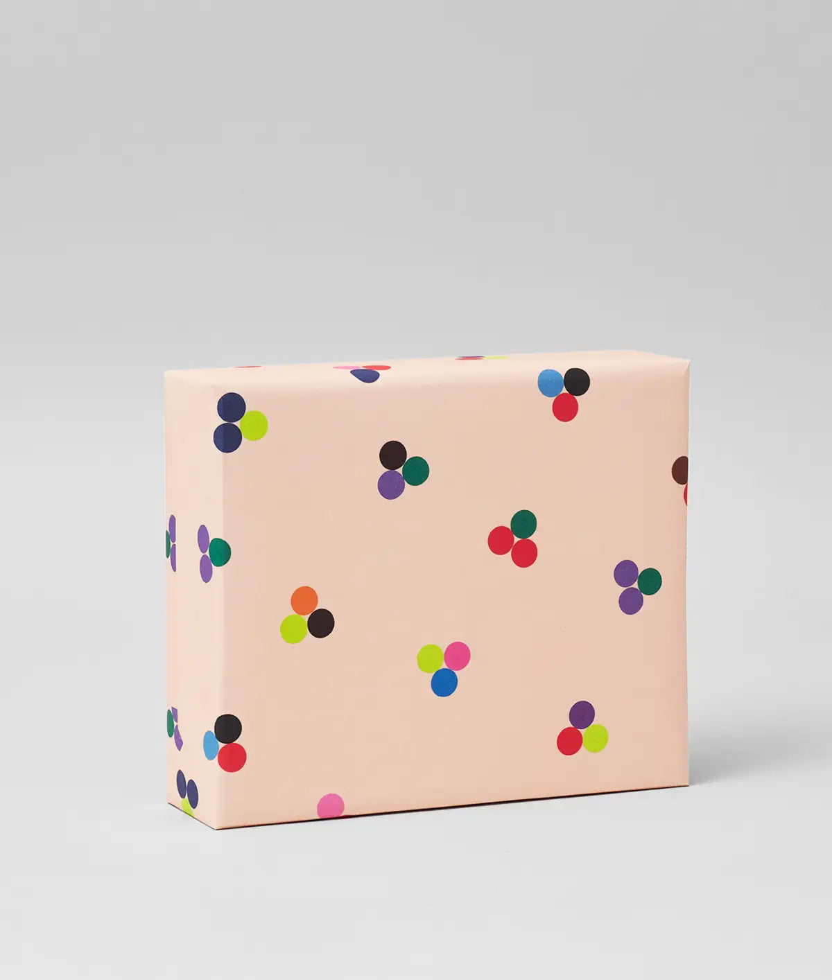 Dot clusters wrap