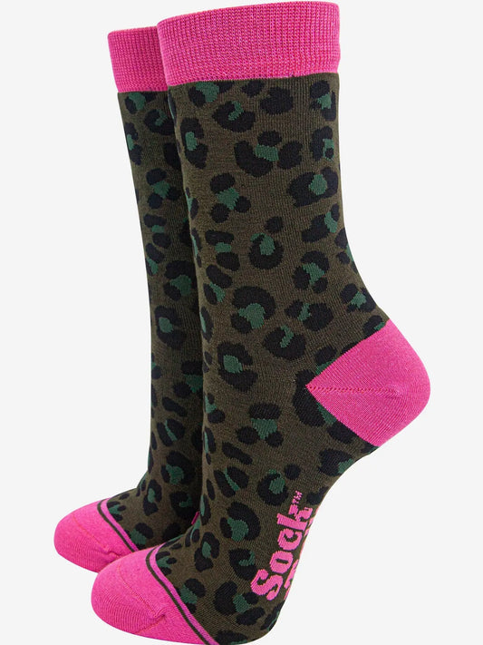 Leopard print bamboo socks
