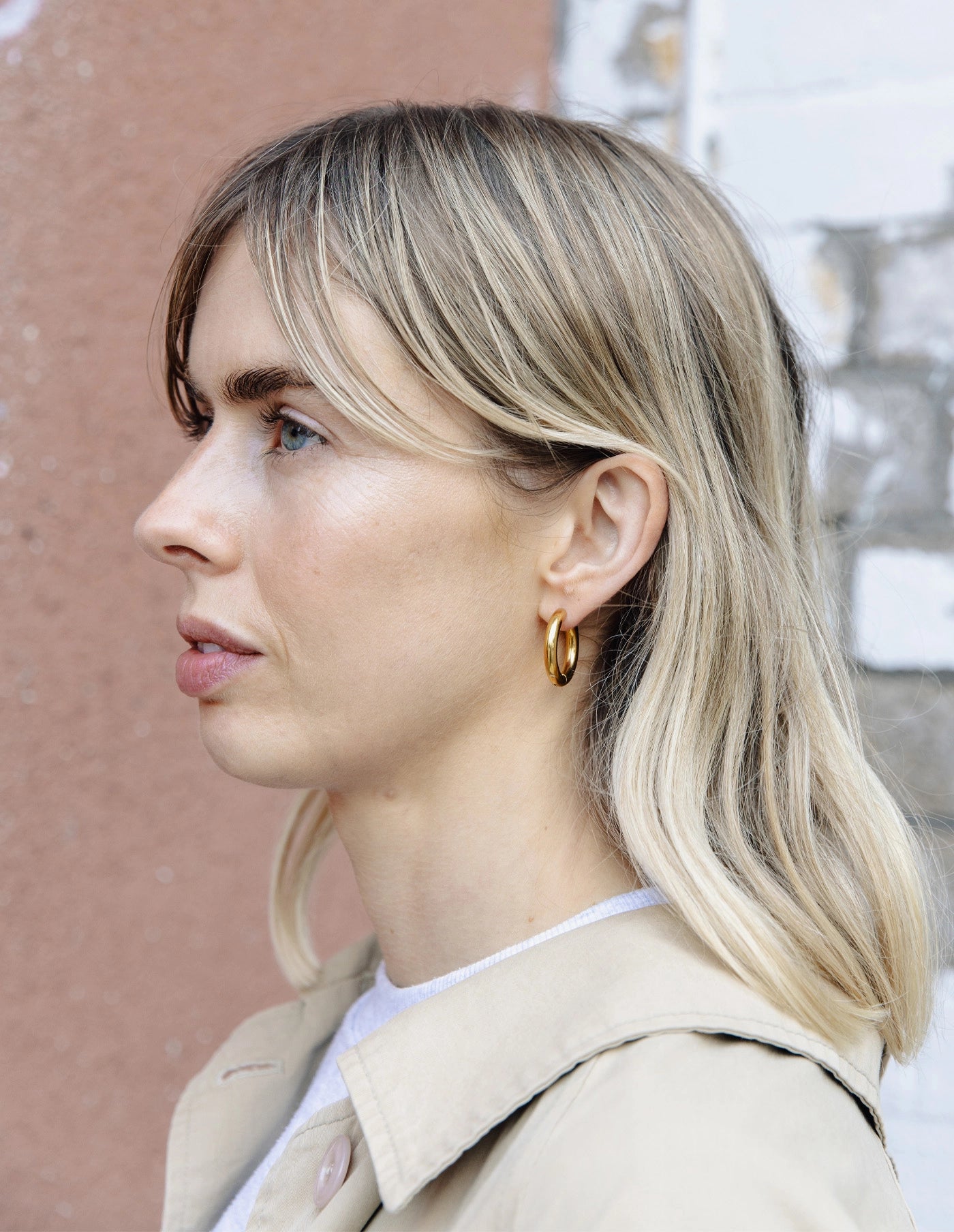 Leverback bold hoops - large