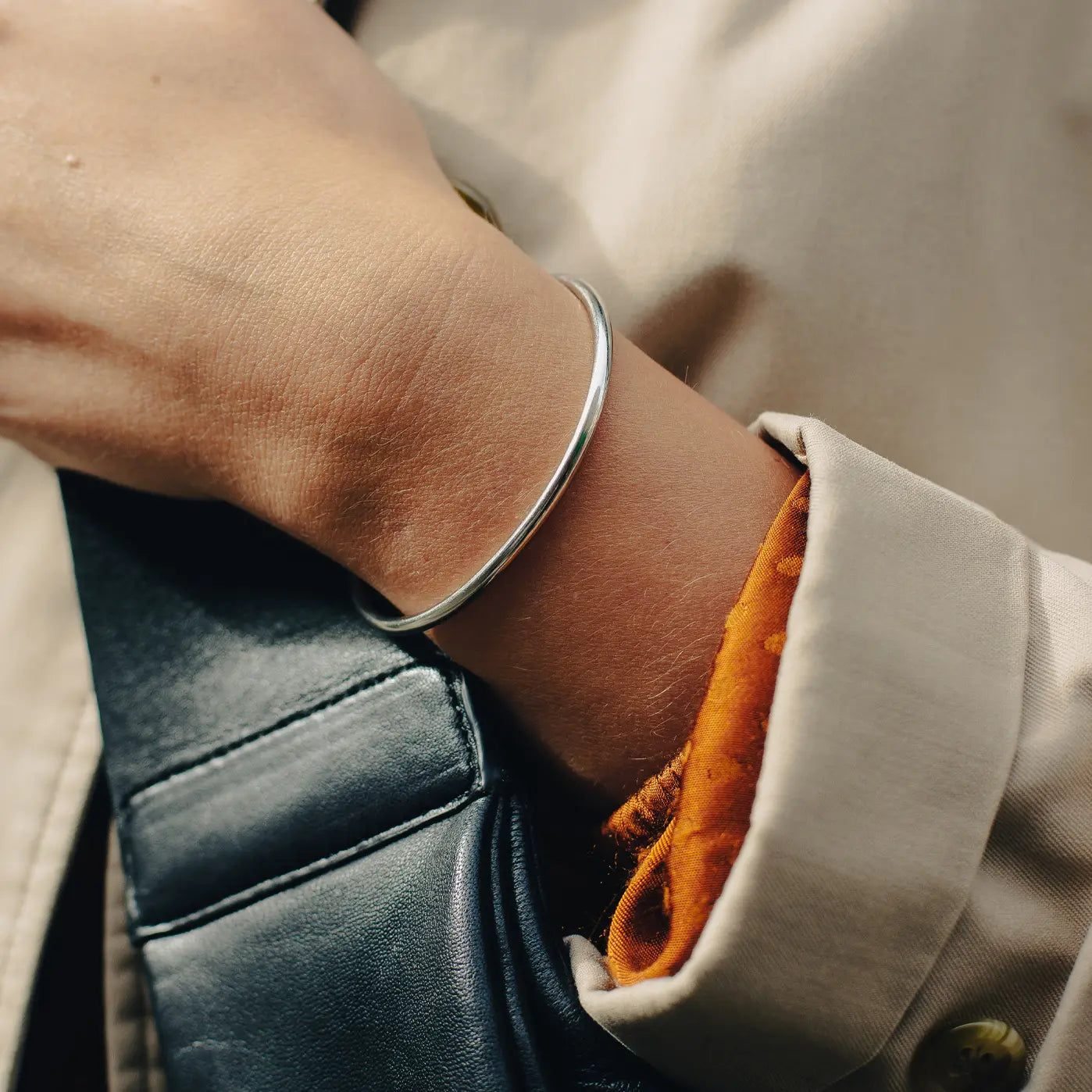 Simple bangle