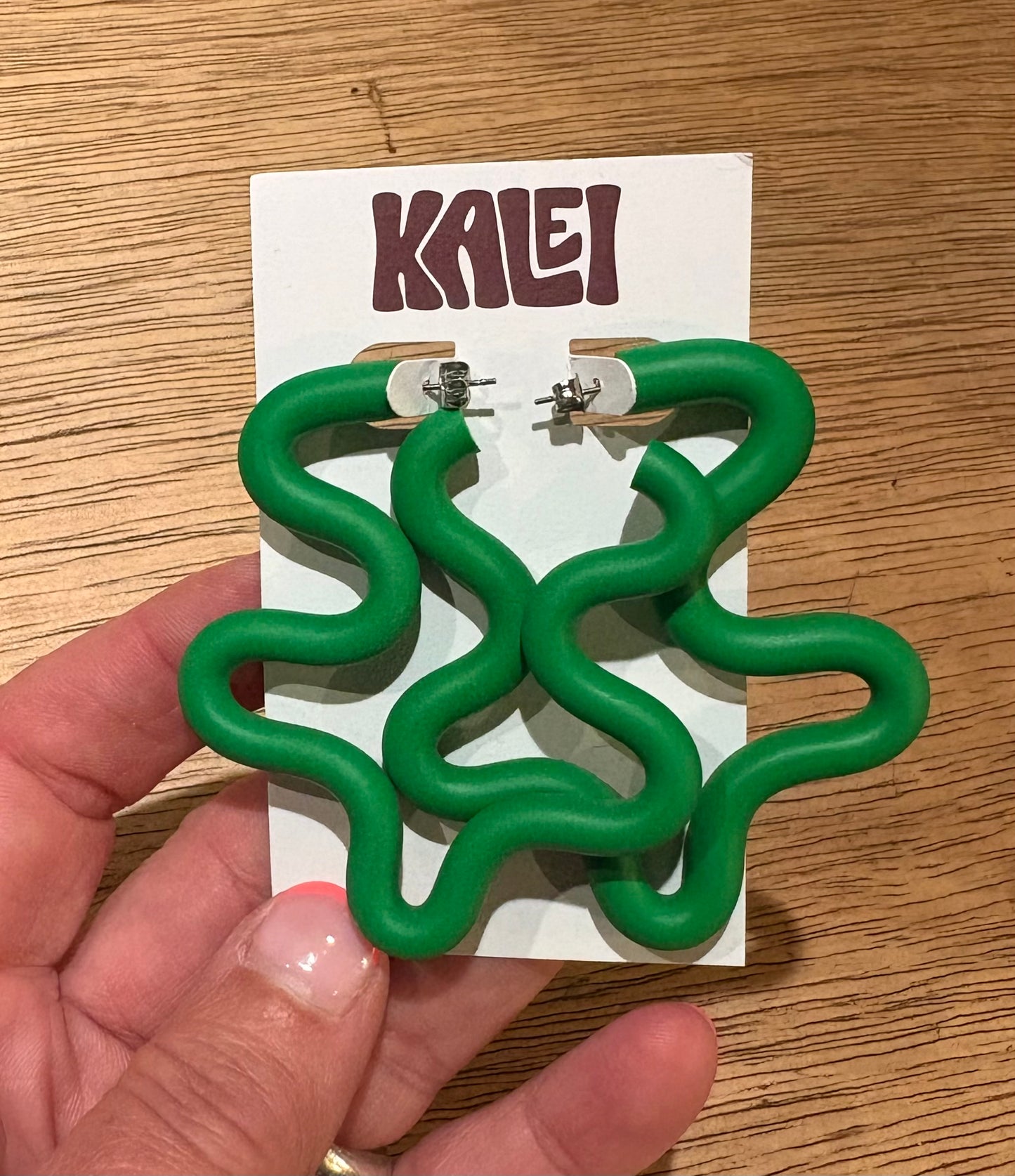 Large wiggle earrings - Kalei