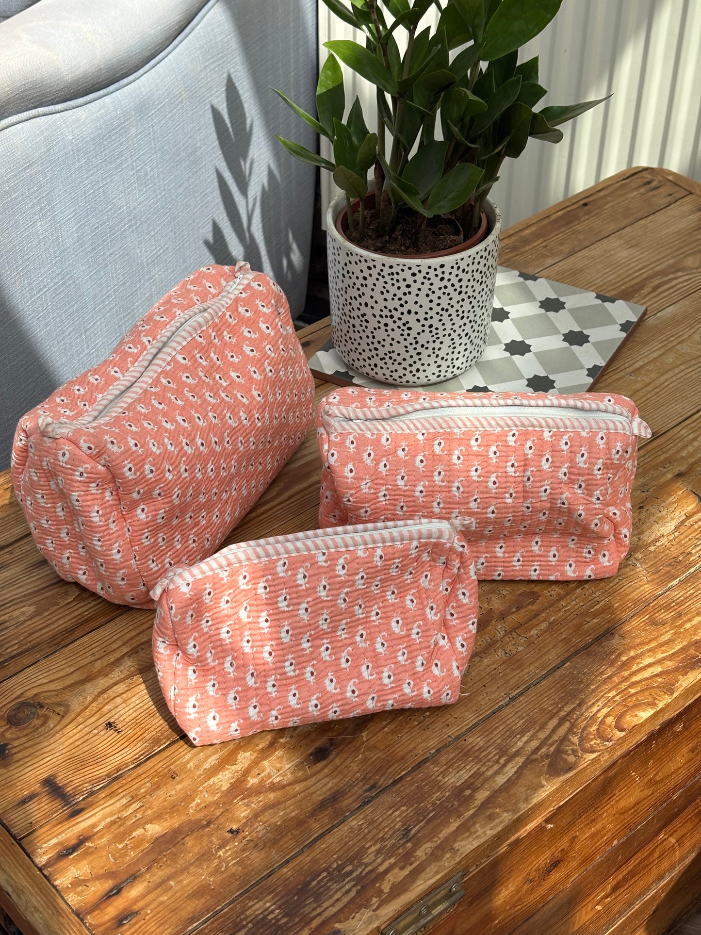 Indian cotton washbag - coral with white paisley
