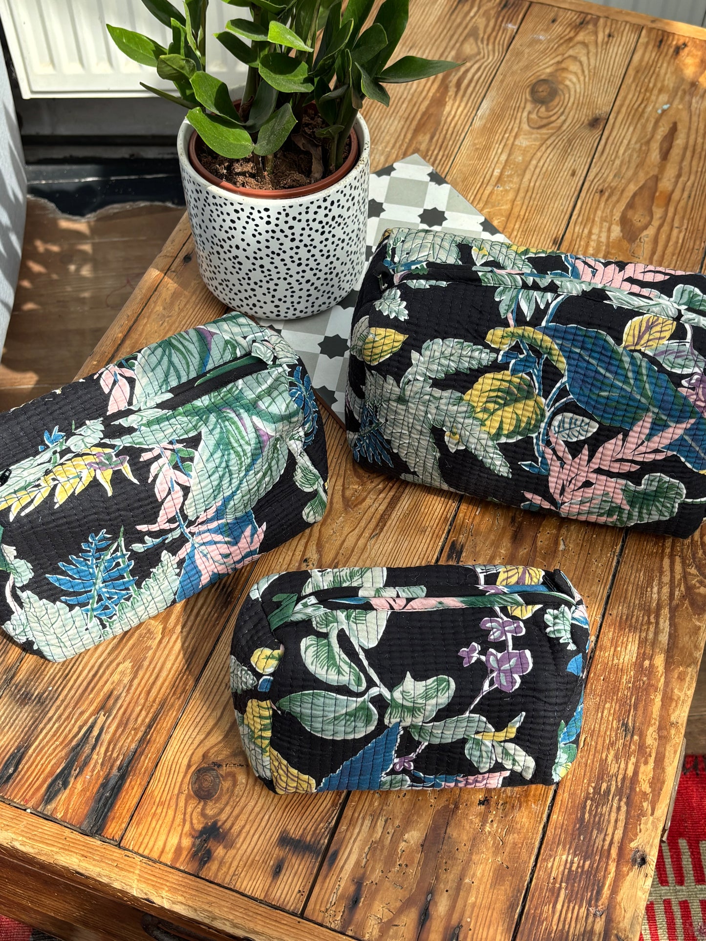 Indian cotton washbag - black botanical