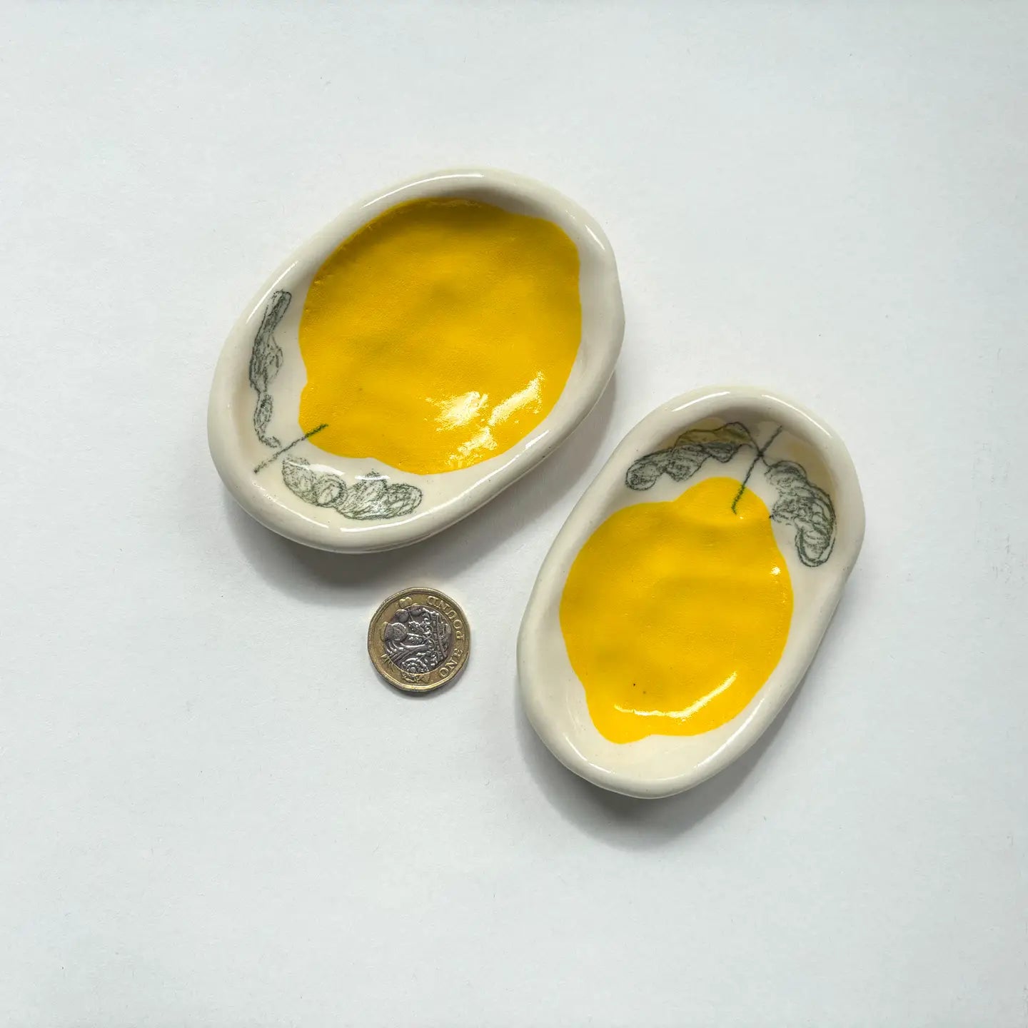 Ceramic trinket dish