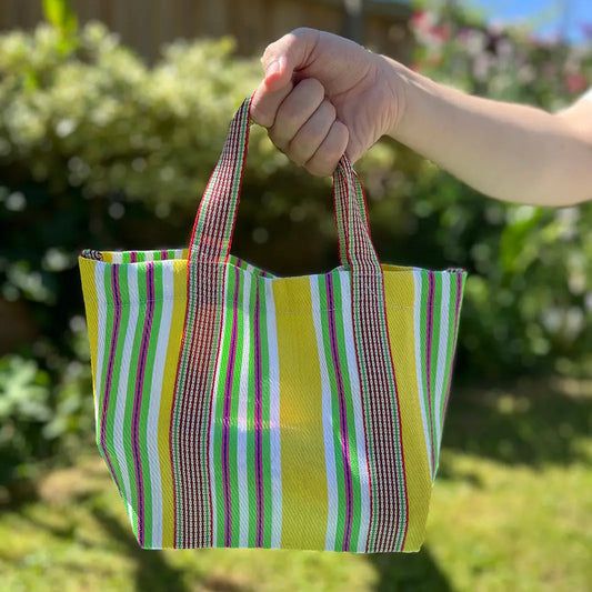 Woven lunch bag