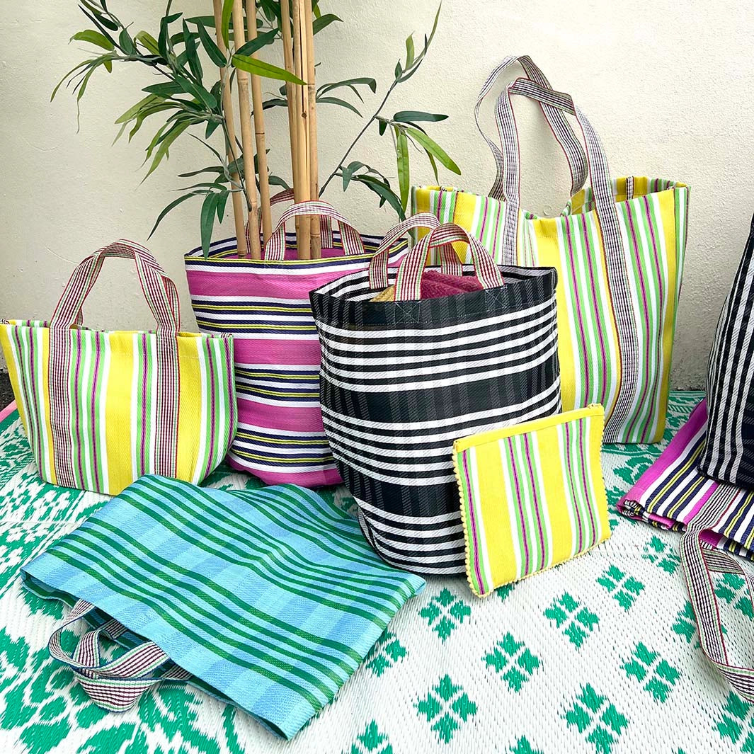 Woven lunch bag