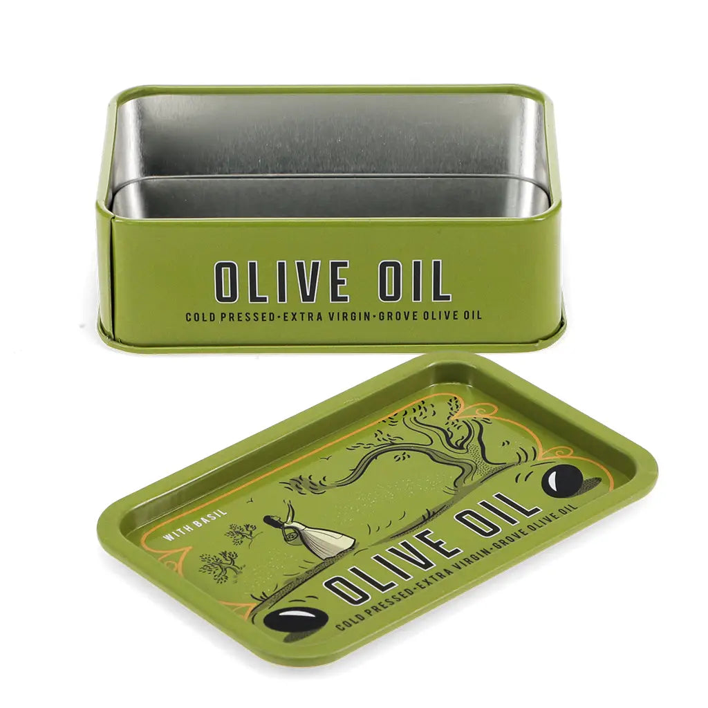 Small tin with lid