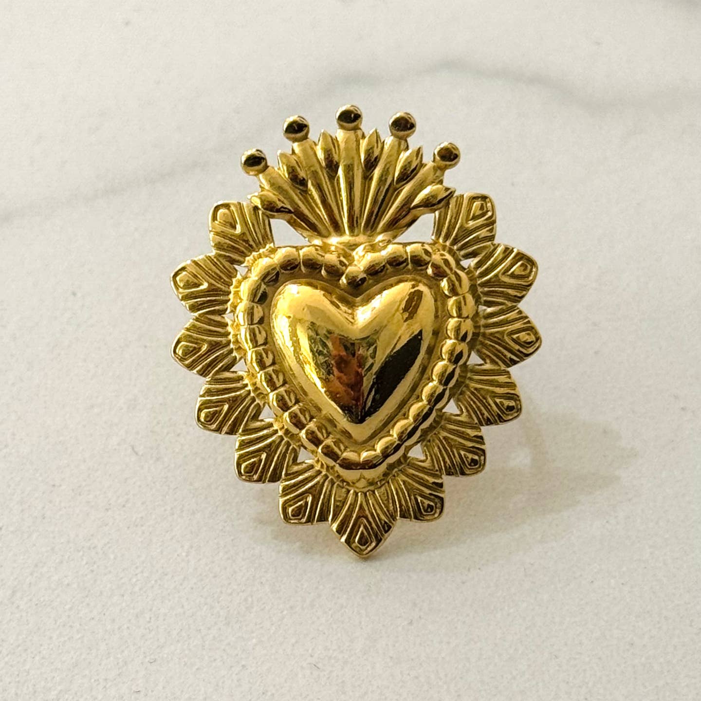 Large milagro adjustable ring
