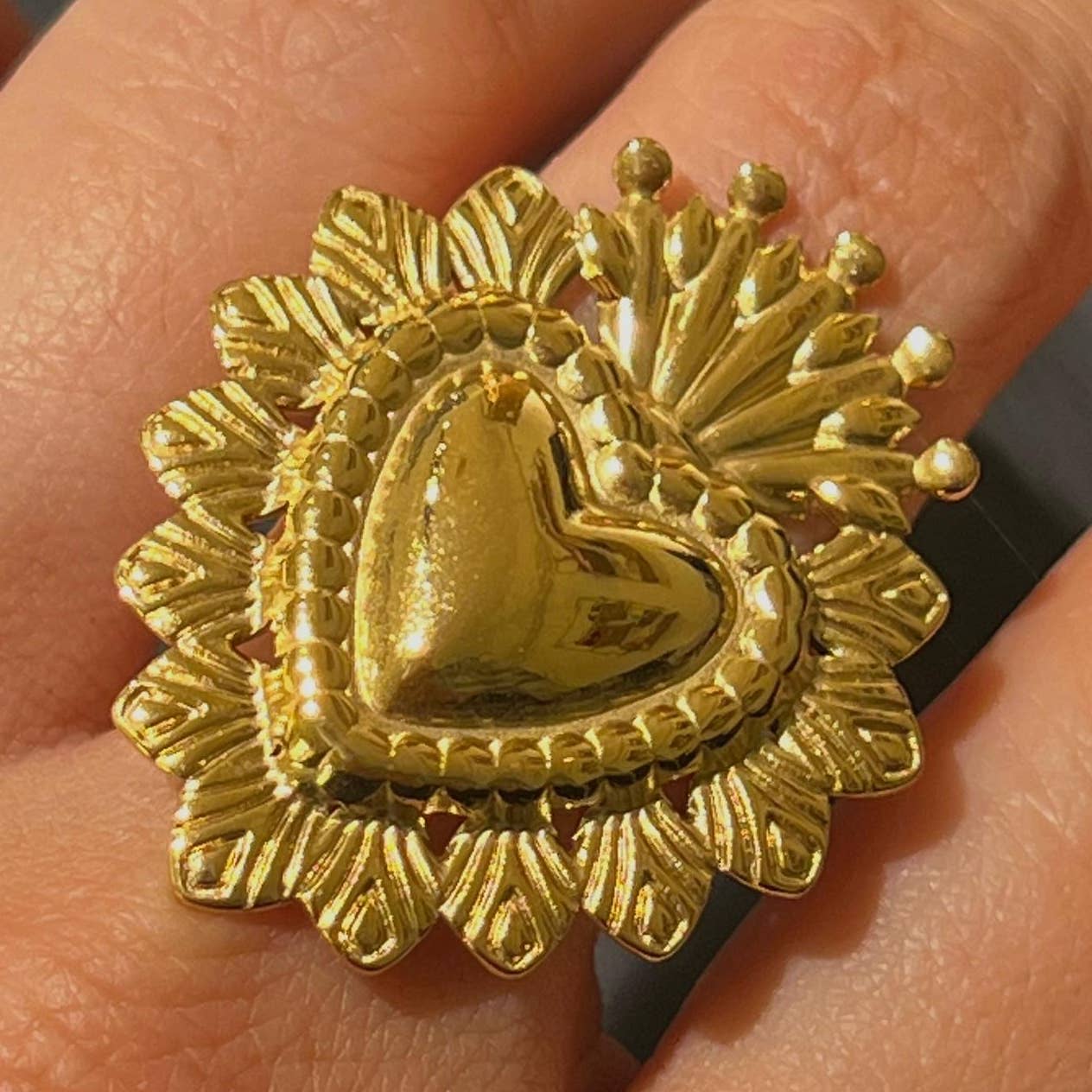 Large milagro adjustable ring
