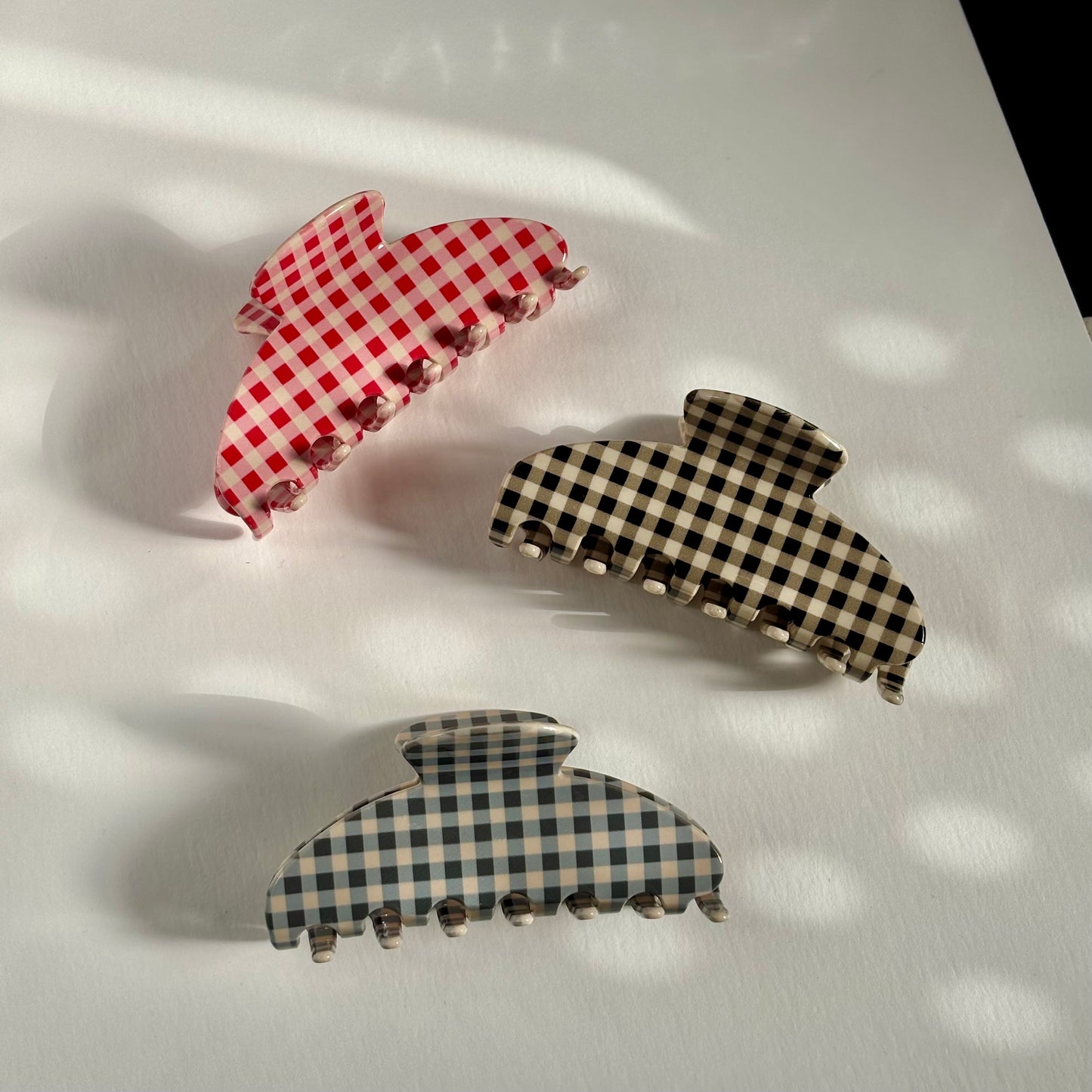 Gingham claw clip