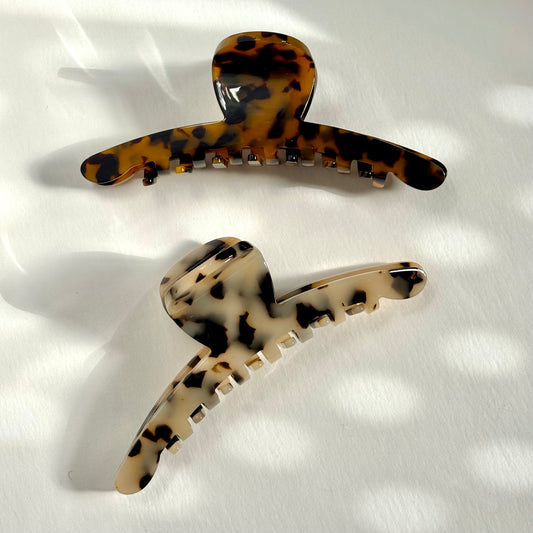 Large rounded claw clip