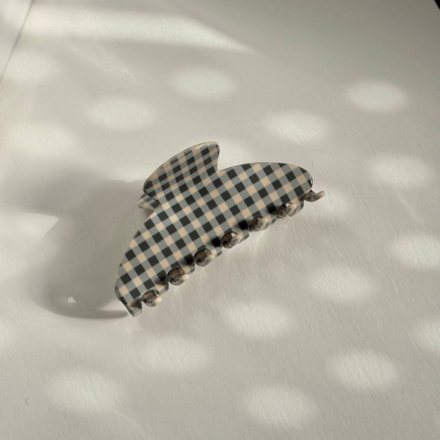 Gingham claw clip