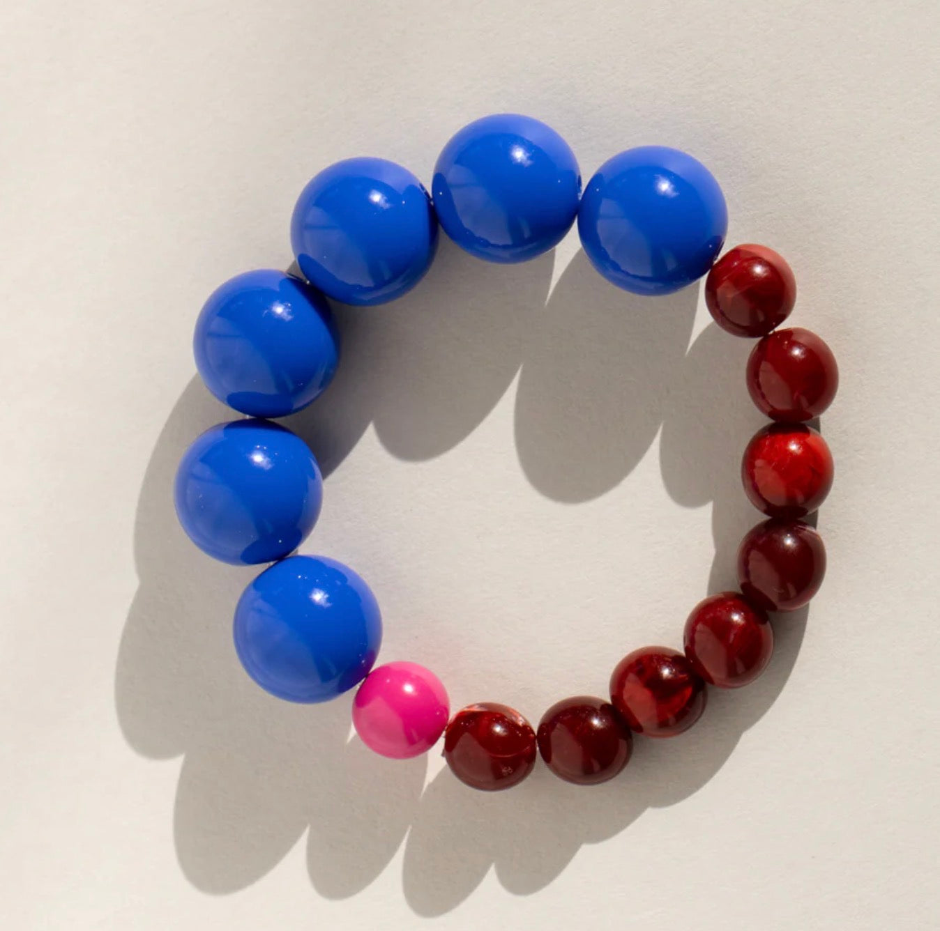 Big bead elasticated bracelet