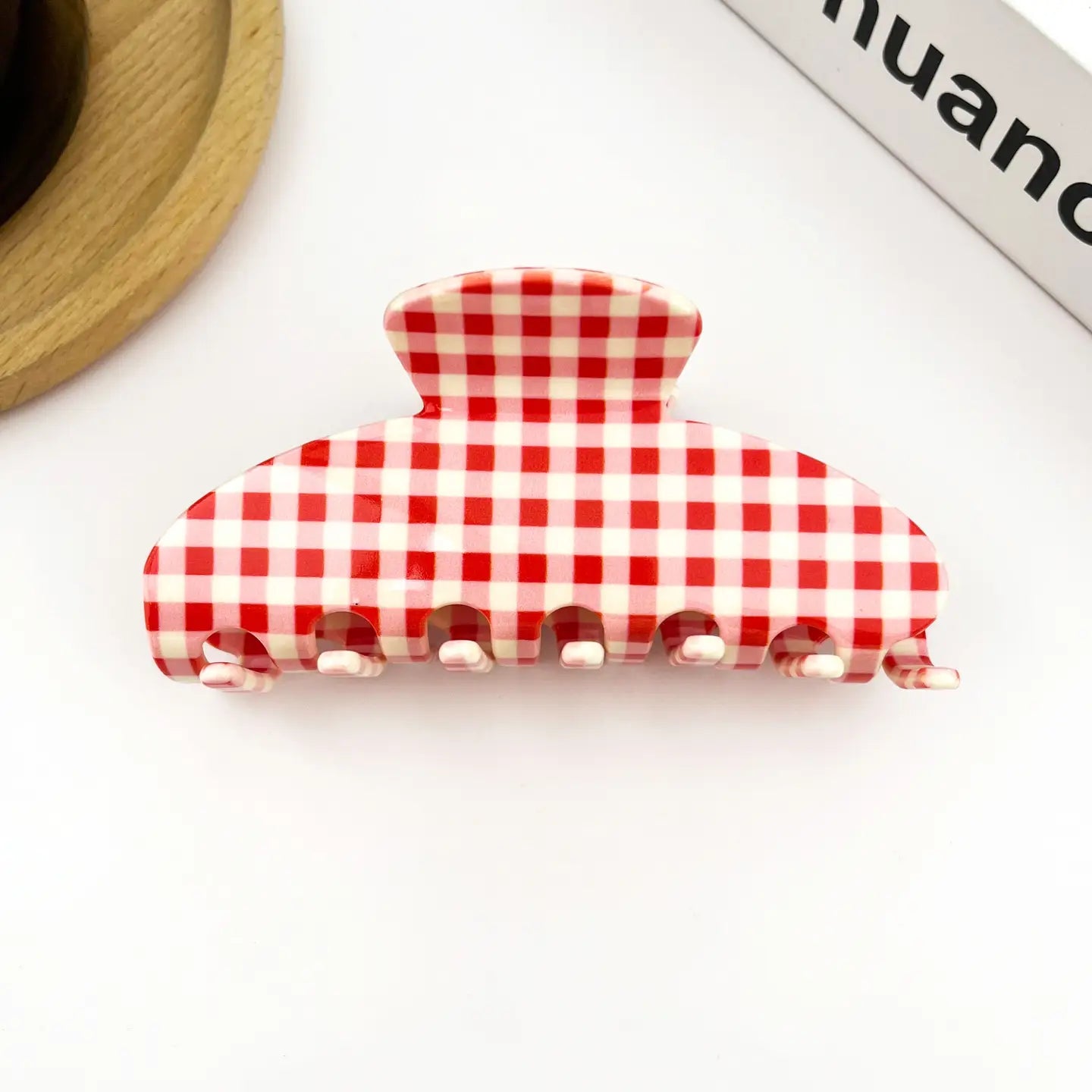 Gingham claw clip