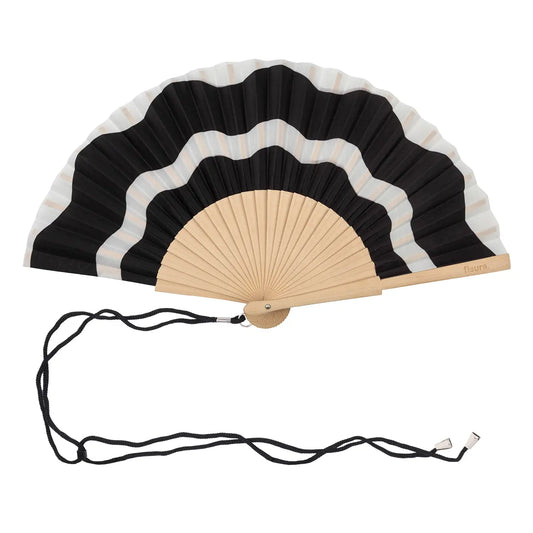 Black and white wavy fan